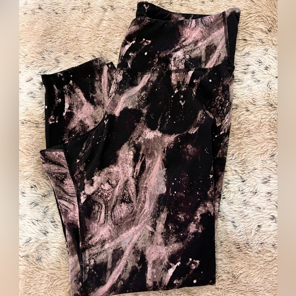 High waisted leggings